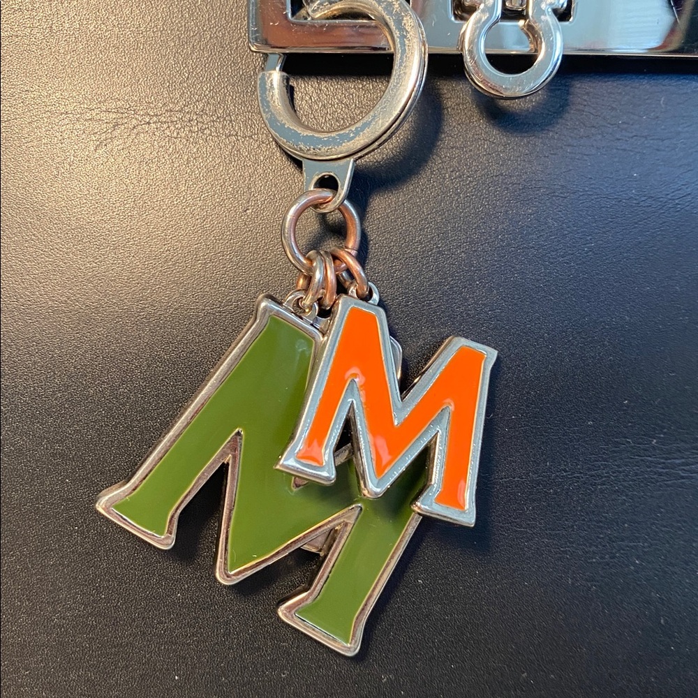 ❌SOLD ❌MCM Enamel Key Chain Bag Charm - Picture 3 of 7